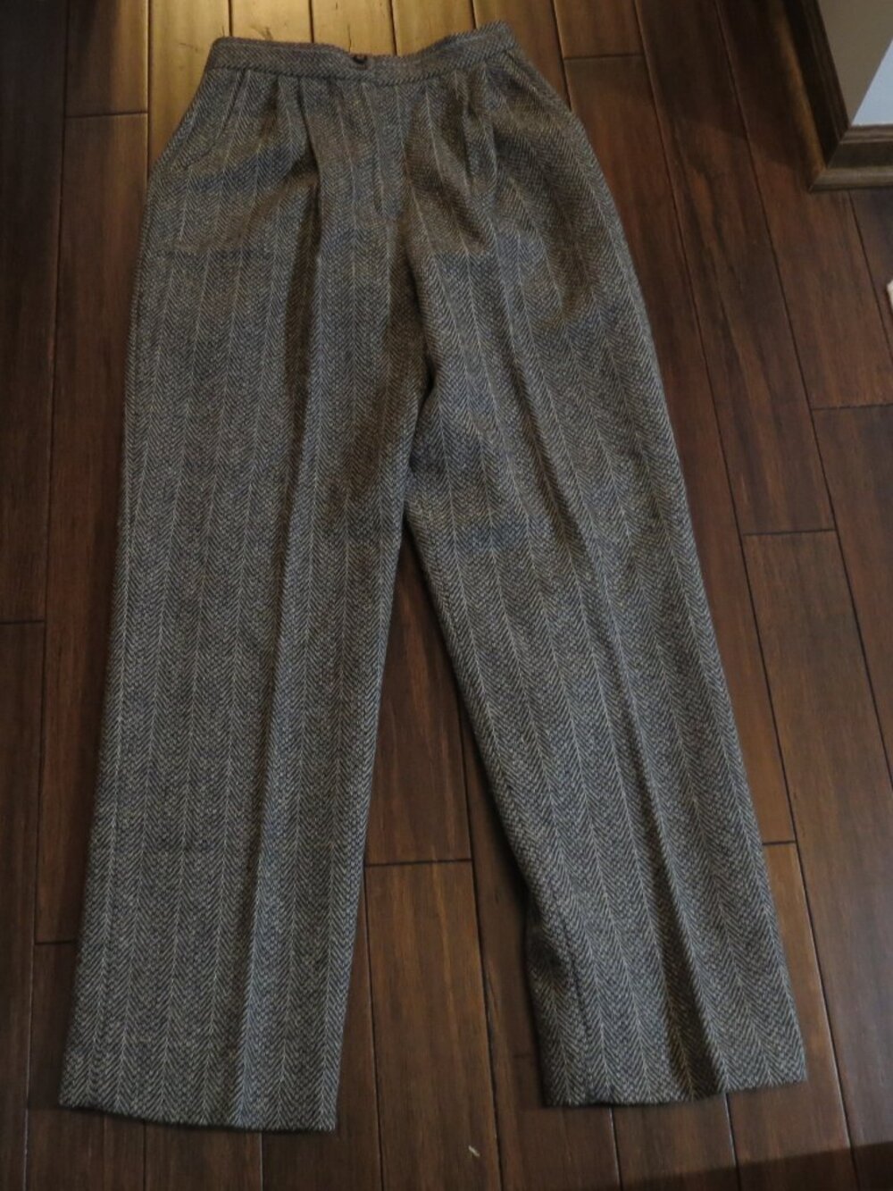 NEW WITH TAGS True Vintage Jack Winter Women’s size 16 Lined Wool Pants